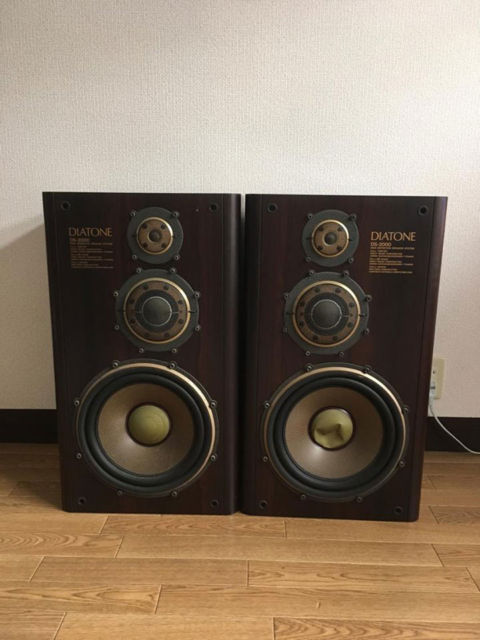 ダイヤトーンDS2000